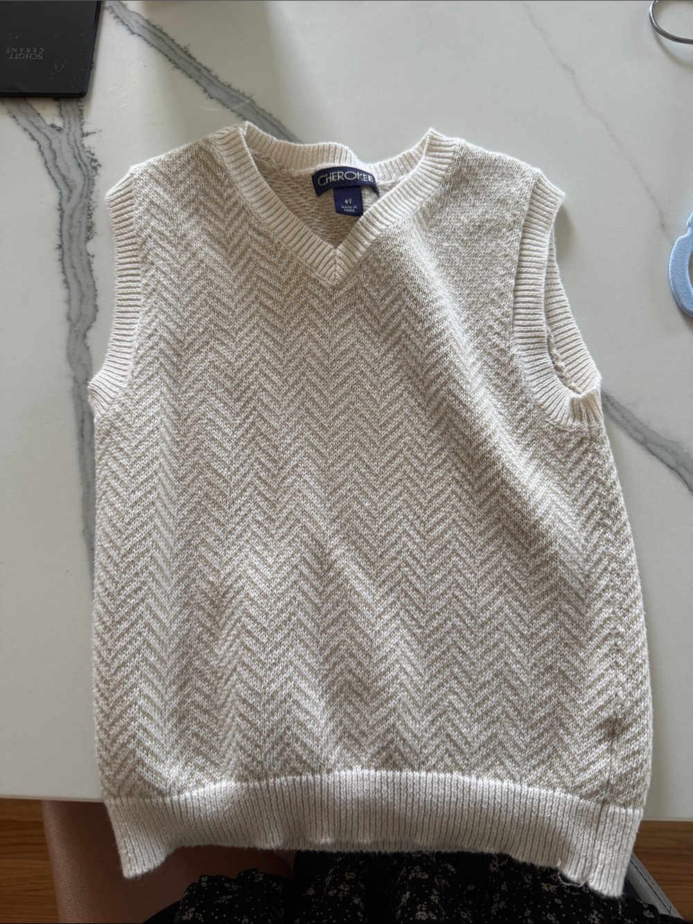 Cherokee Cotton Cream and White cotton Chevron V-Neck Sweater Vest
